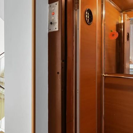 Mysa Modern Studio * Near Cismigiu Park * Netflix Bukarest Exterior foto